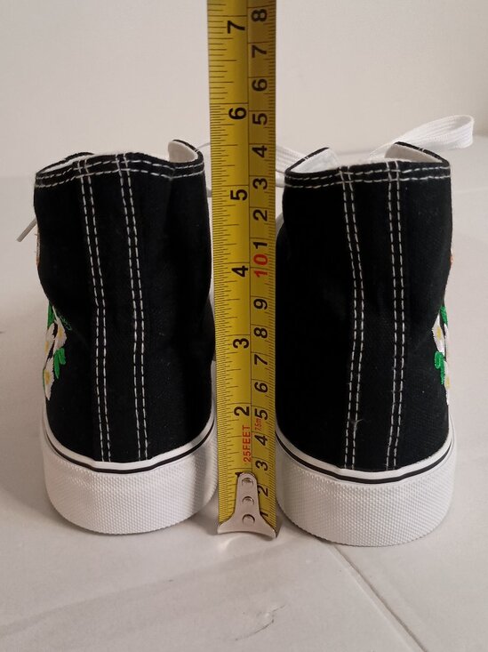Black Embroidered Floral High Top Sneakers Women’s Size 8 NWOT - Picture 8 of 13